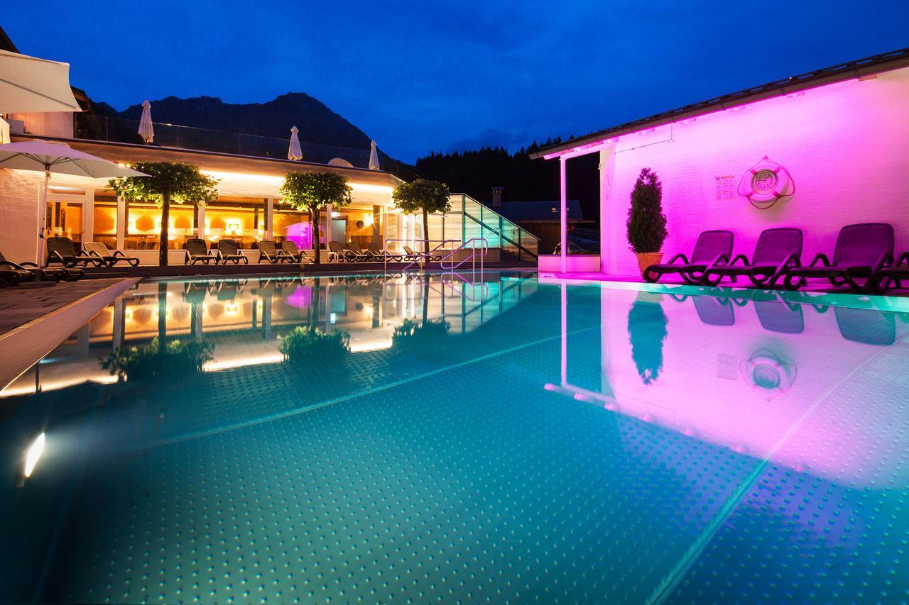 Alm- & Wellnesshotel Alpenhof Schoenau am Koenigsee Luaran gambar